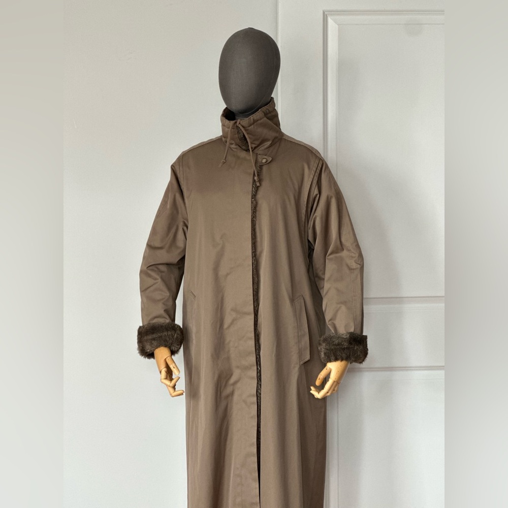 Vintage 80s–90s Taupe Maxi Coat with Faux Fur Lining — Warm Winter Trench